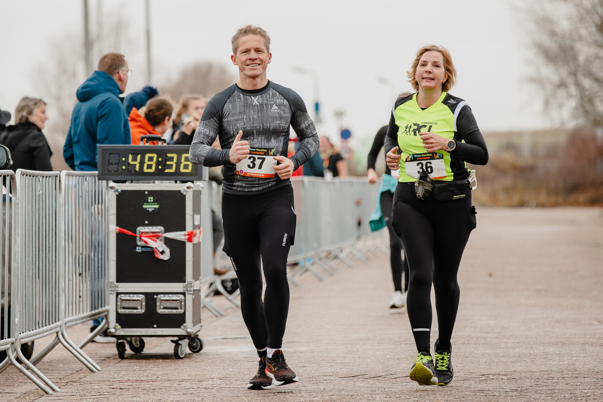 Winter Marathon Leeuwarden | Zaterdag 24 december 2022 | Photo's by: Daphne de Vries & Jeancarlo Nunes dos Anjos